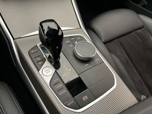 BMW 330 bild 22