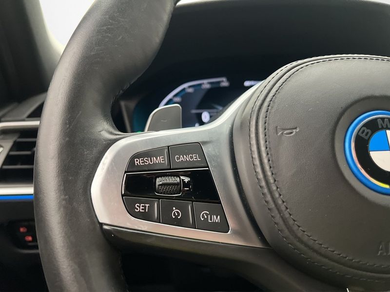 BMW 330 bild 13