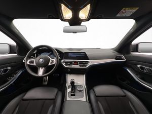 BMW 330 bild 16