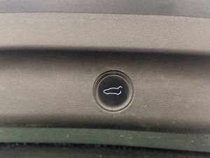 Tesla Model Y bild 29