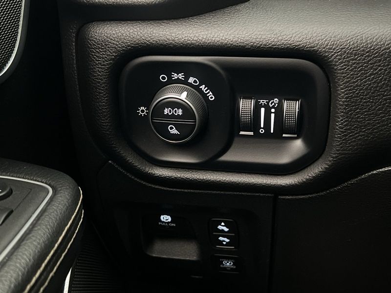 Dodge Ram bild 23