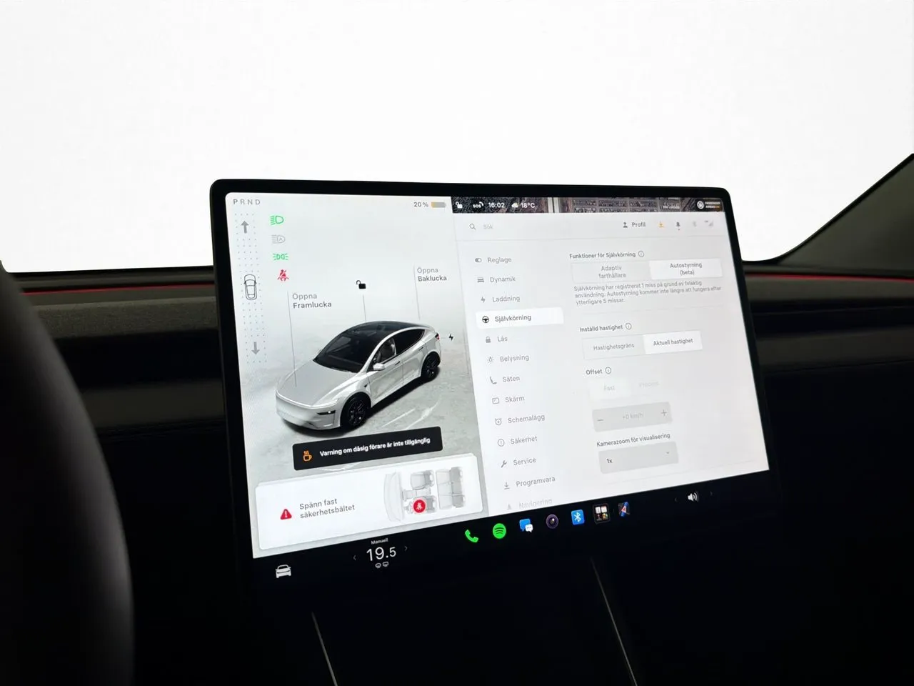 Tesla Model Y bild 24