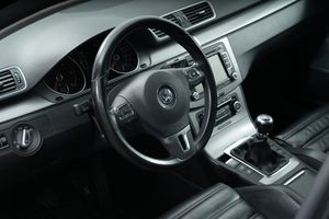 Volkswagen Passat bild 12