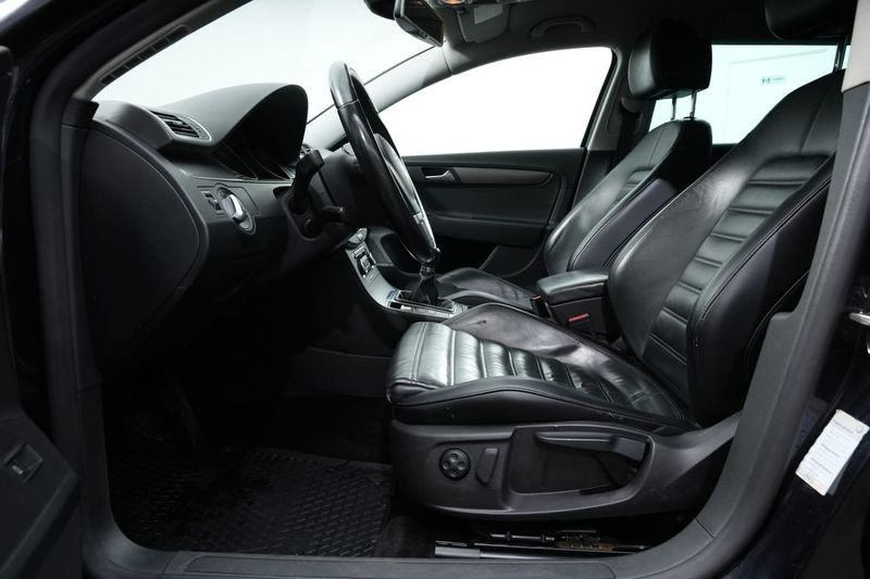Volkswagen Passat bild 11