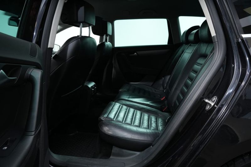Volkswagen Passat bild 13