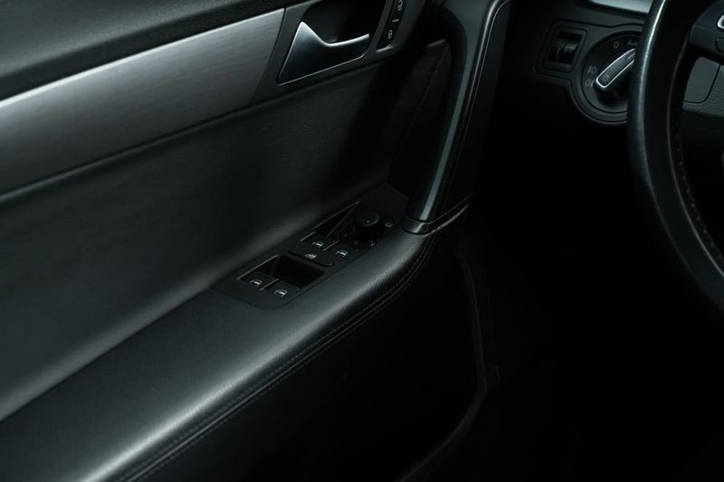 Volkswagen Passat bild 17