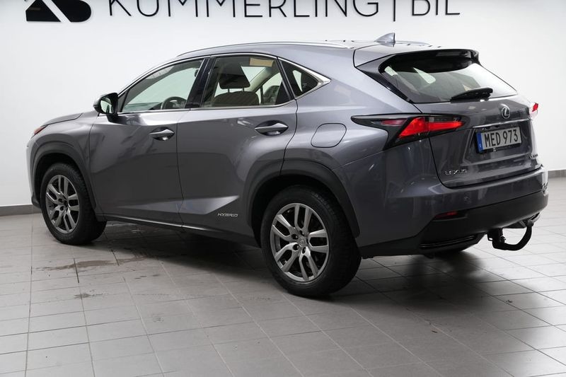Lexus NX bild 10