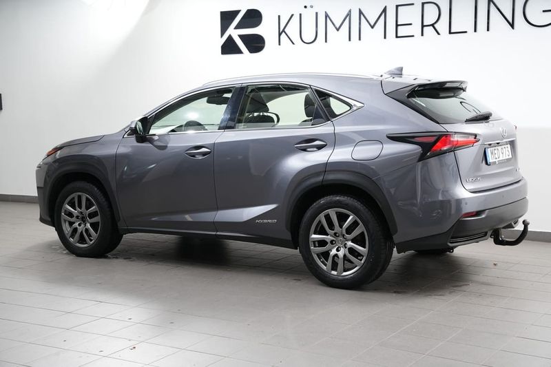 Lexus NX bild 4