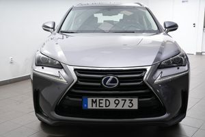 Lexus NX bild 6