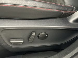 Ford Kuga bild 17