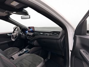 Ford Kuga bild 33