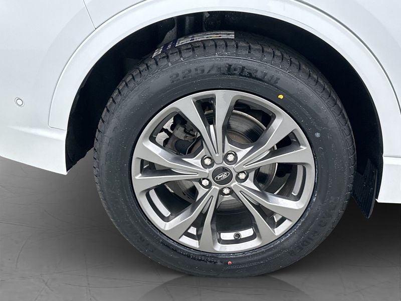 Ford Kuga bild 37