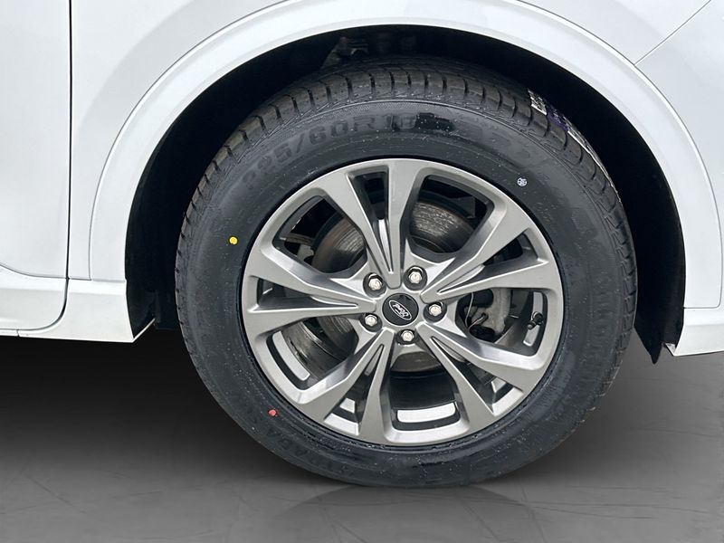 Ford Kuga bild 38