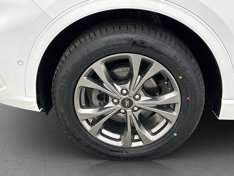 Ford Kuga bild 35