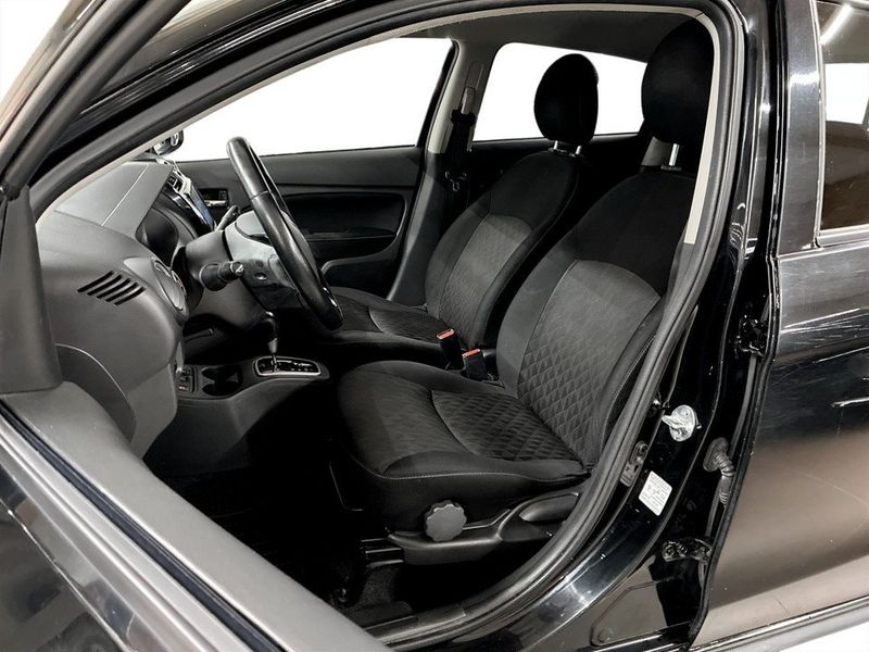 Mitsubishi Space Star bild 4