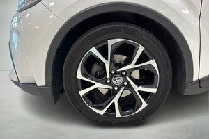 Toyota C-HR bild 15