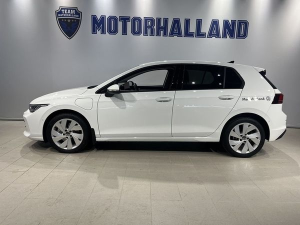 Volkswagen Golf 1.5 204hk Plug-in Hybrid Life * Demo* - 2026