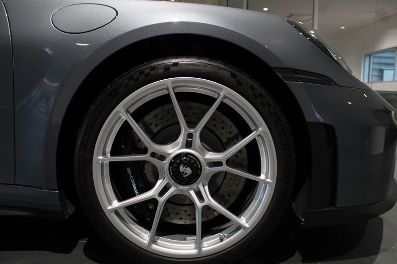 Porsche 992 bild 18
