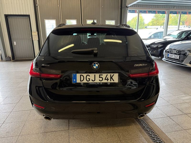 BMW 330 bild 3