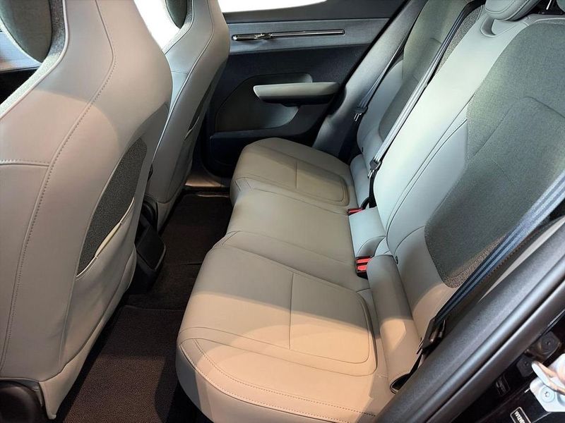 Volvo EX30 bild 15