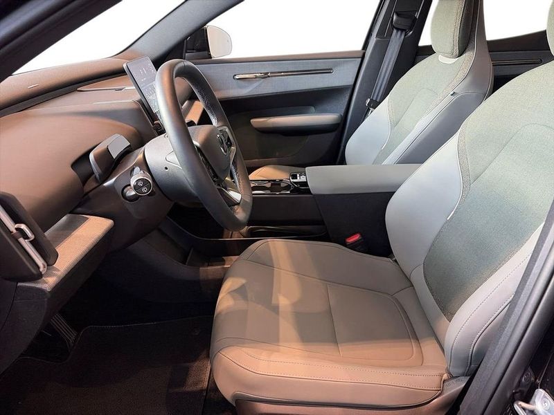Volvo EX30 bild 9