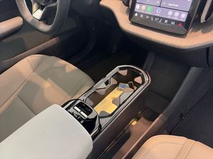 Volvo EX30 bild 13