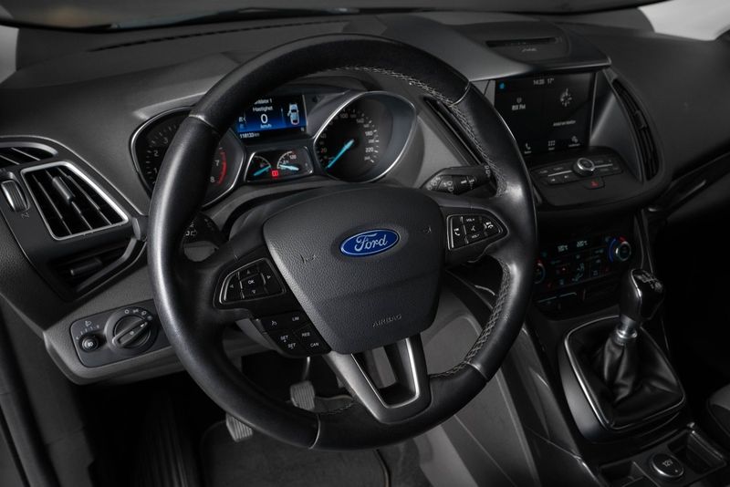 Ford Kuga bild 9