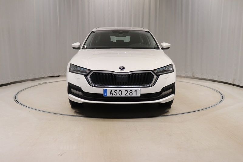 Skoda Octavia bild 2
