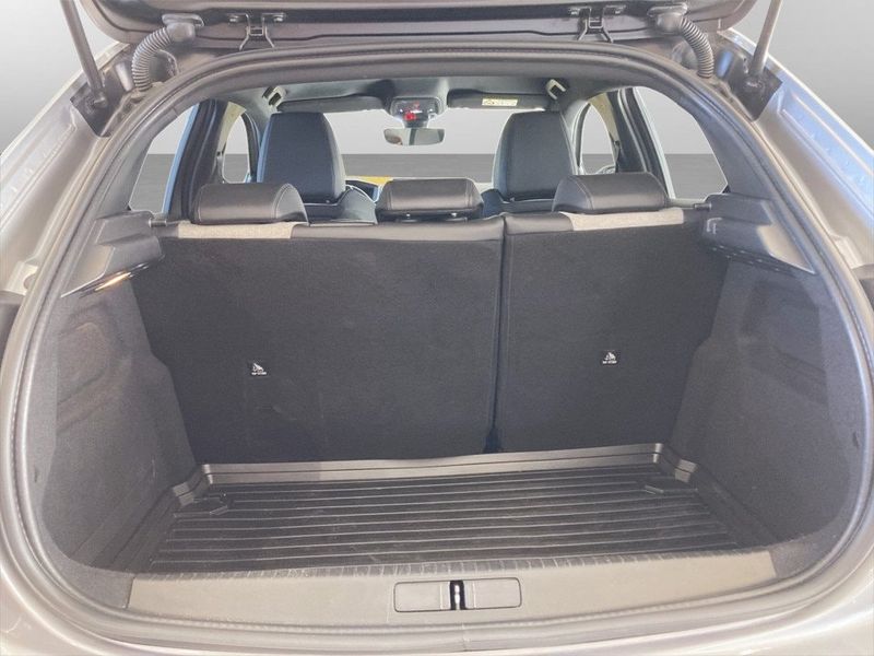 Peugeot e-208 bild 20