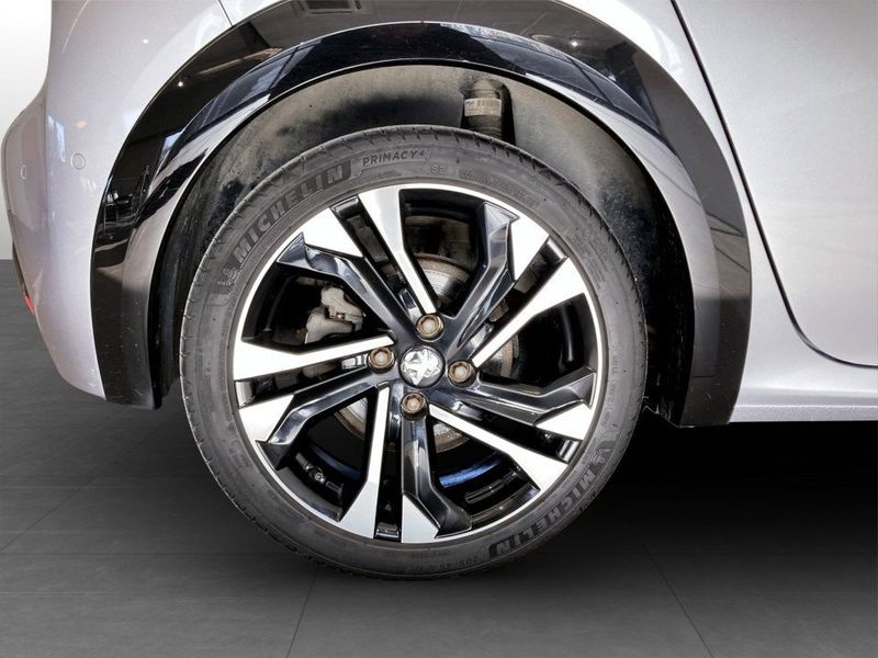 Peugeot e-208 bild 18