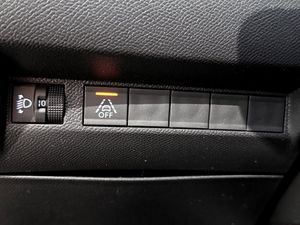 Peugeot e-208 bild 8