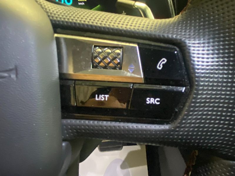 DS 7 Crossback bild 23
