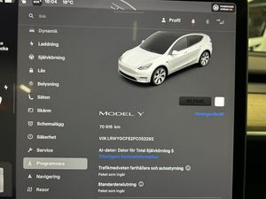 Tesla Model Y bild 24