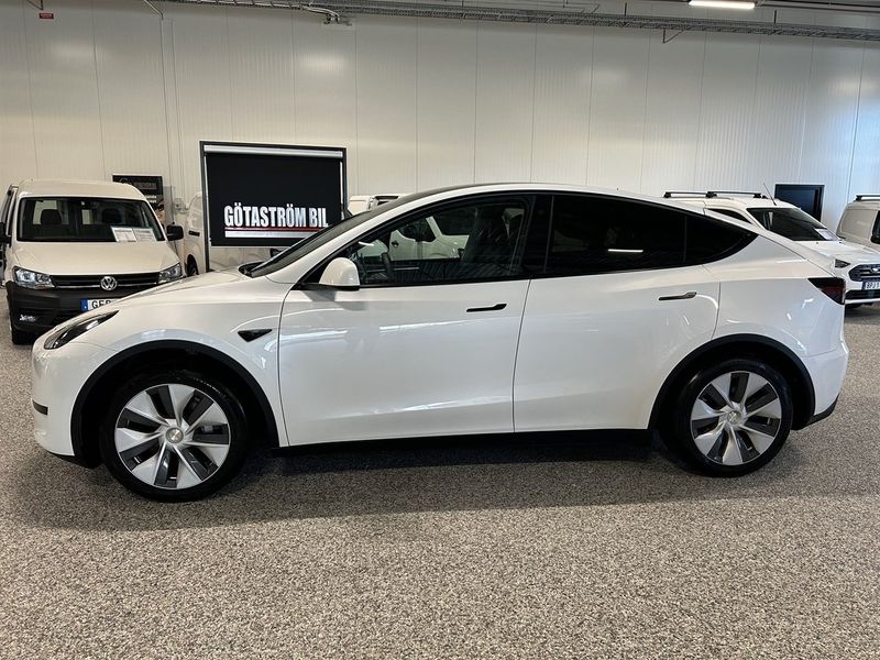 Tesla Model Y bild 9