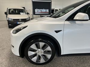 Tesla Model Y bild 10