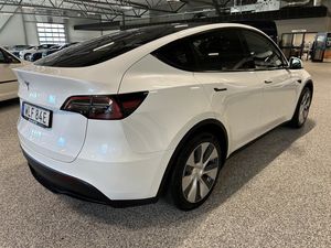 Tesla Model Y bild 4