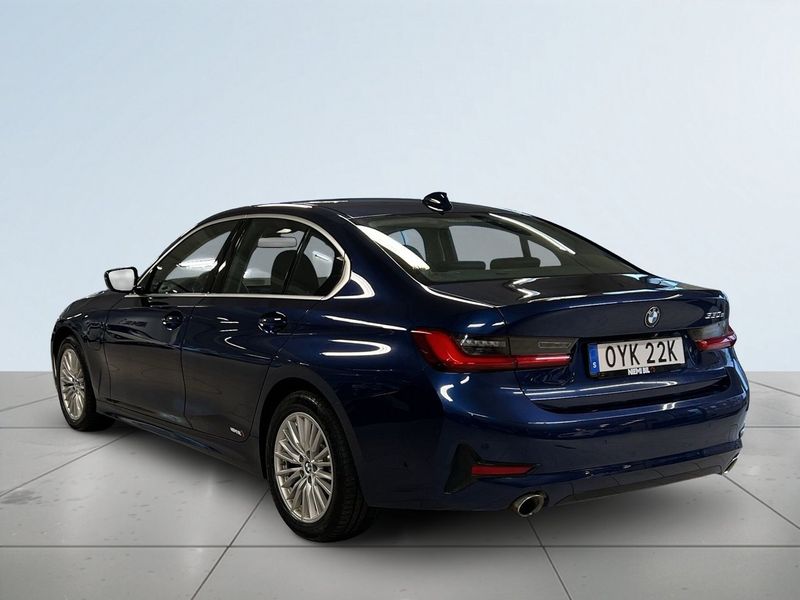 BMW 330 bild 5