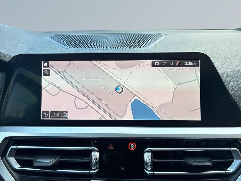 BMW 330 bild 15