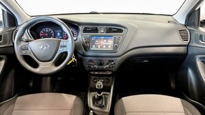 Hyundai i20 bild 4