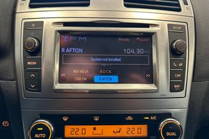 Toyota Avensis bild 11