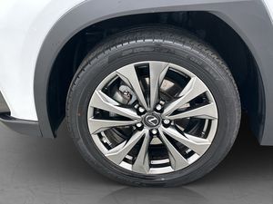 Lexus UX bild 30
