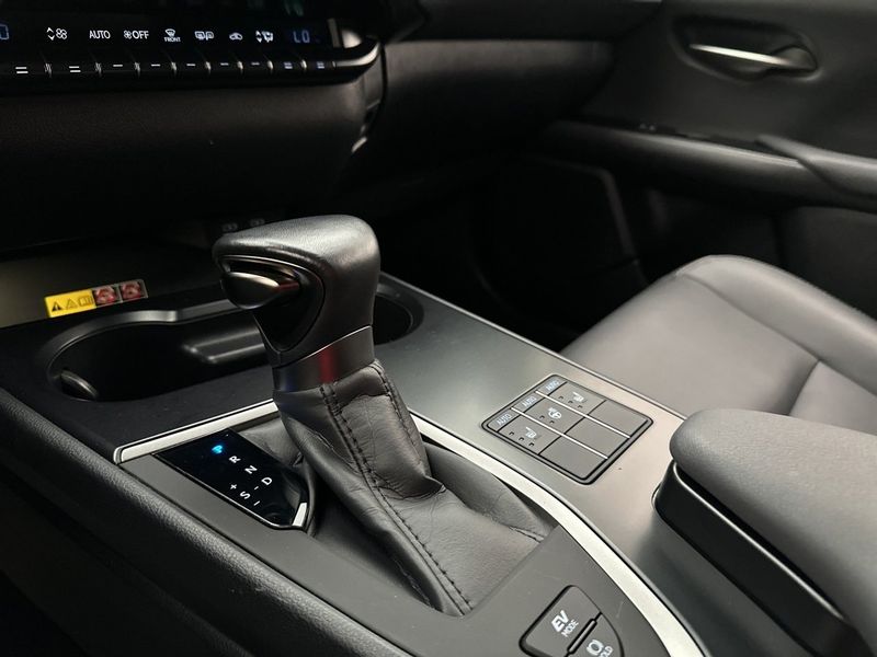 Lexus UX bild 26