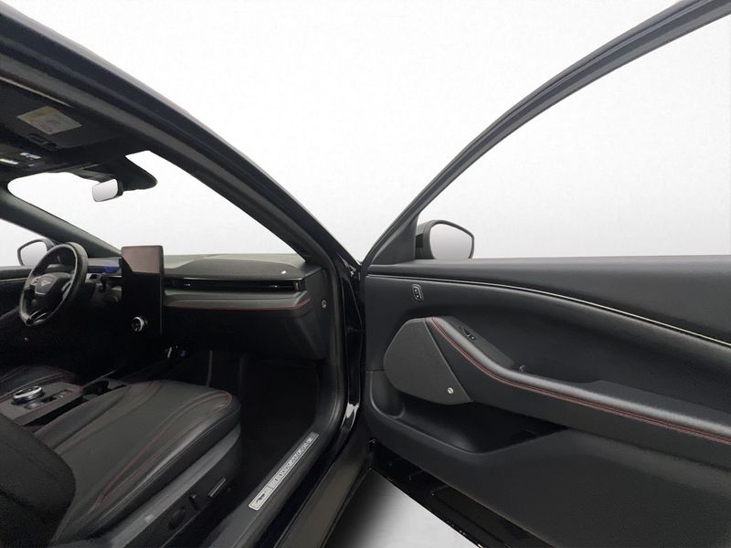 Ford Mustang Mach-E bild 29