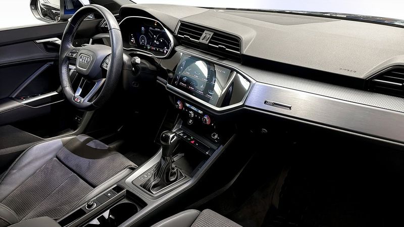 Audi Q3 bild 16