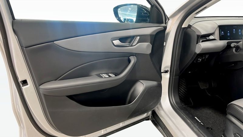 MG S5 EV bild 11