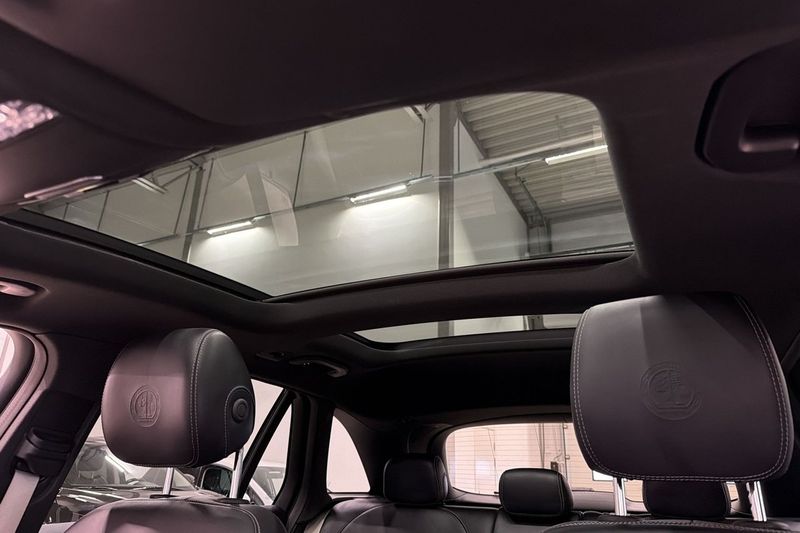 Mercedes GLC63 AMG bild 21