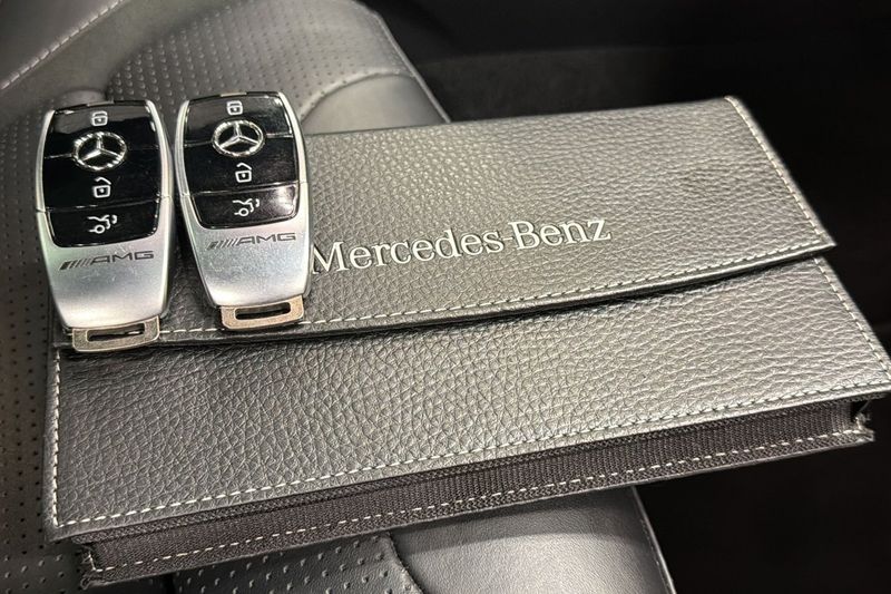 Mercedes GLC63 AMG bild 26