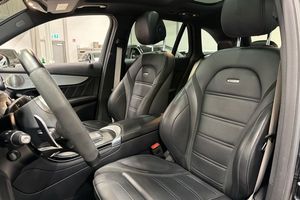 Mercedes GLC63 AMG bild 17