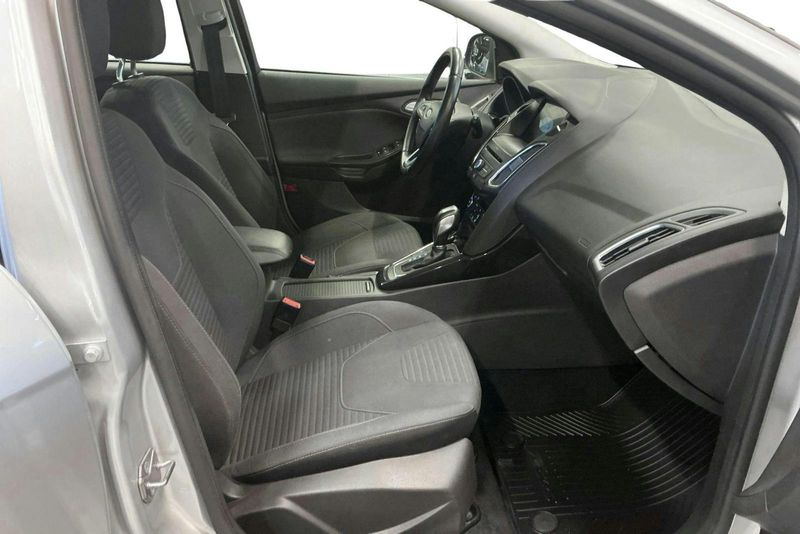Ford Focus bild 7