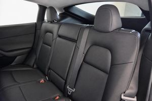 Tesla Model Y bild 20
